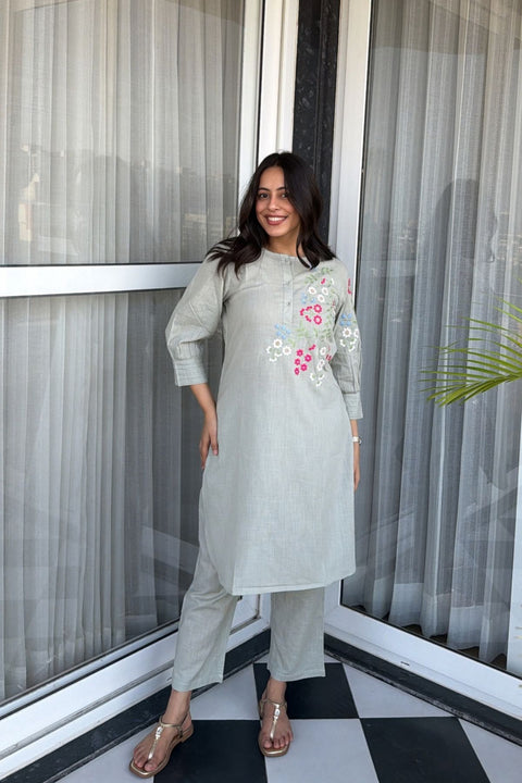Falak Cotton Embroidered Kurta Set (Set of 2)- SAGE GREEN