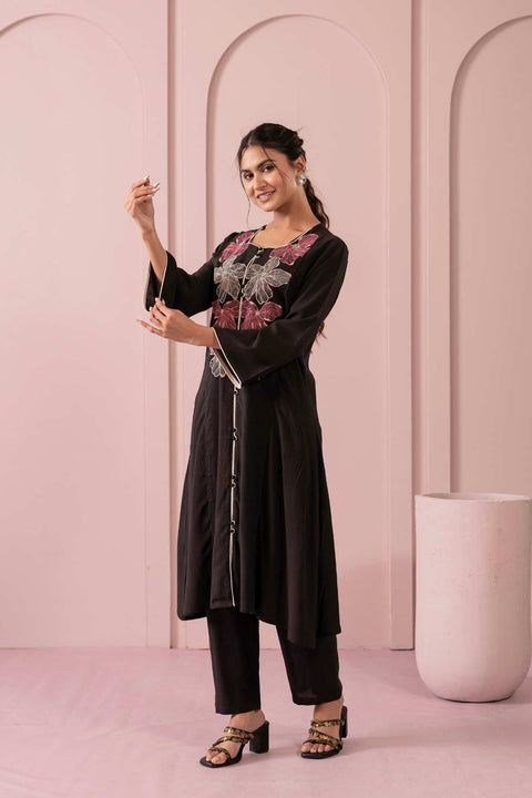 Adaah Black Rayon Slub Embroidered Kurta Set