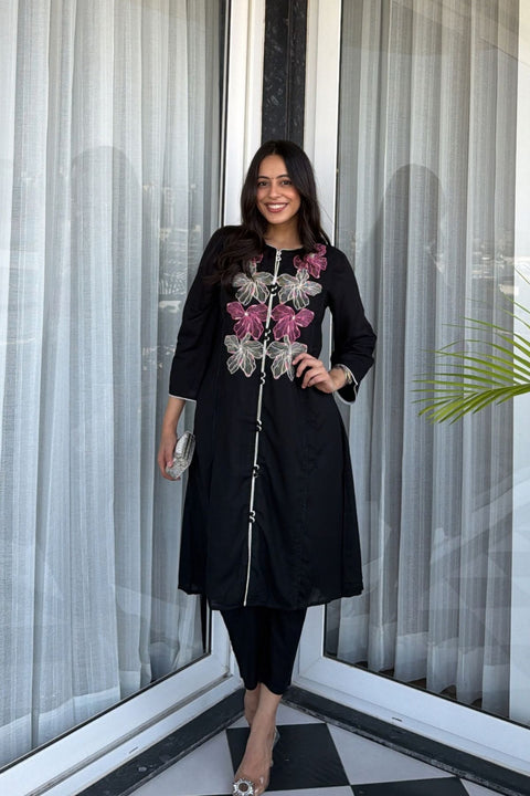 Adaah Black Rayon Slub Embroidered Kurta Set