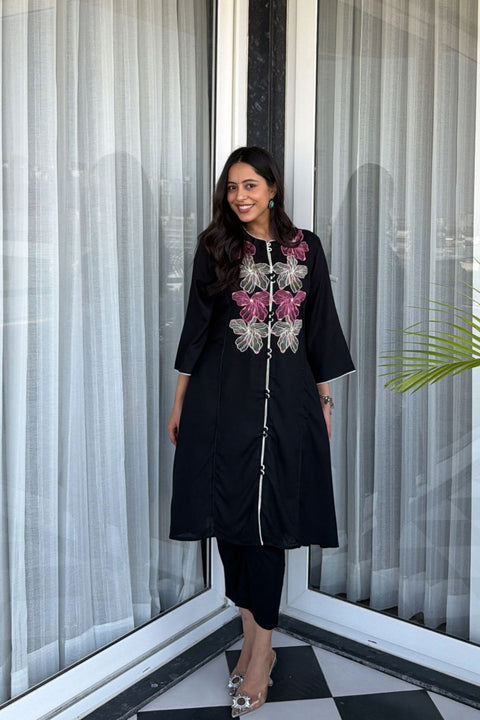 Adaah Black Rayon Slub Embroidered Kurta Set
