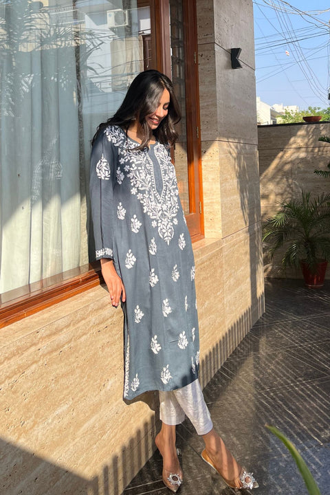 Aasma Cotton Rayon Chikankari Kurta- Grey