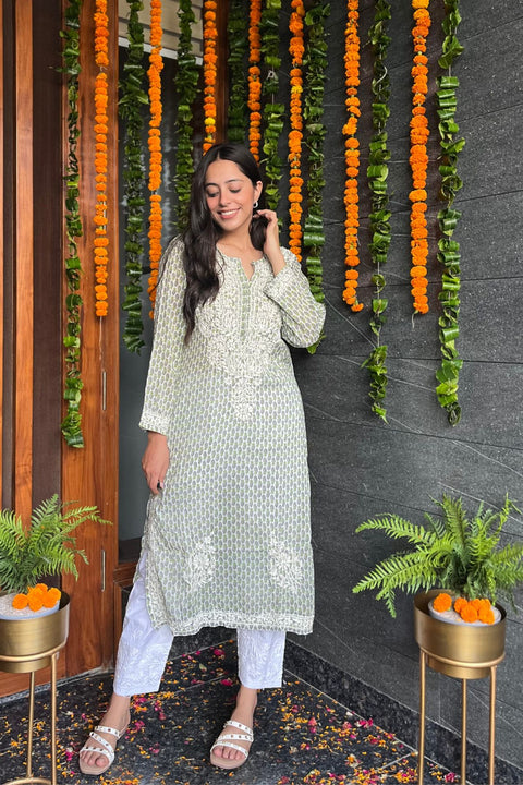 Arha Cotton Mul Printed Chikankari Kurta- Green