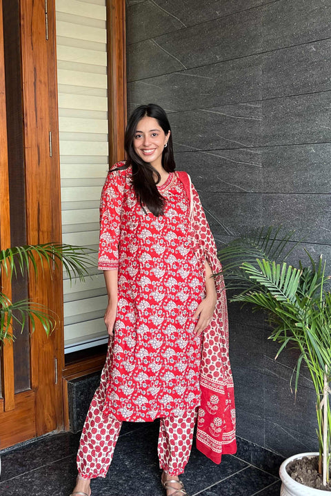 Gauri Cotton Handblock Printed Suit Set- Red (Set of 3)