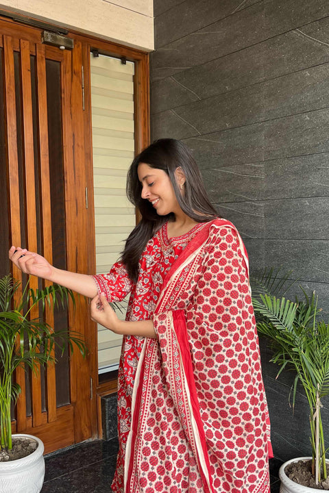 Gauri Cotton Handblock Printed Suit Set- Red (Set of 3)