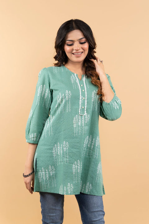 Radha Cotton Printed Short Kurta- Green