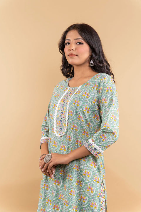 Uma Cotton Printed Kurta Set- Green (Set of 2)