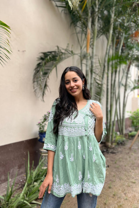 Zara Cotton Rayon Chikankari Short Kurta- Green