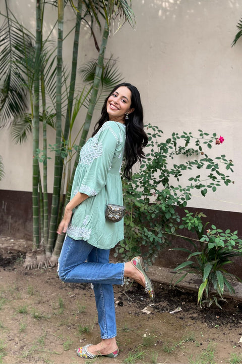 Zara Cotton Rayon Chikankari Short Kurta- Green